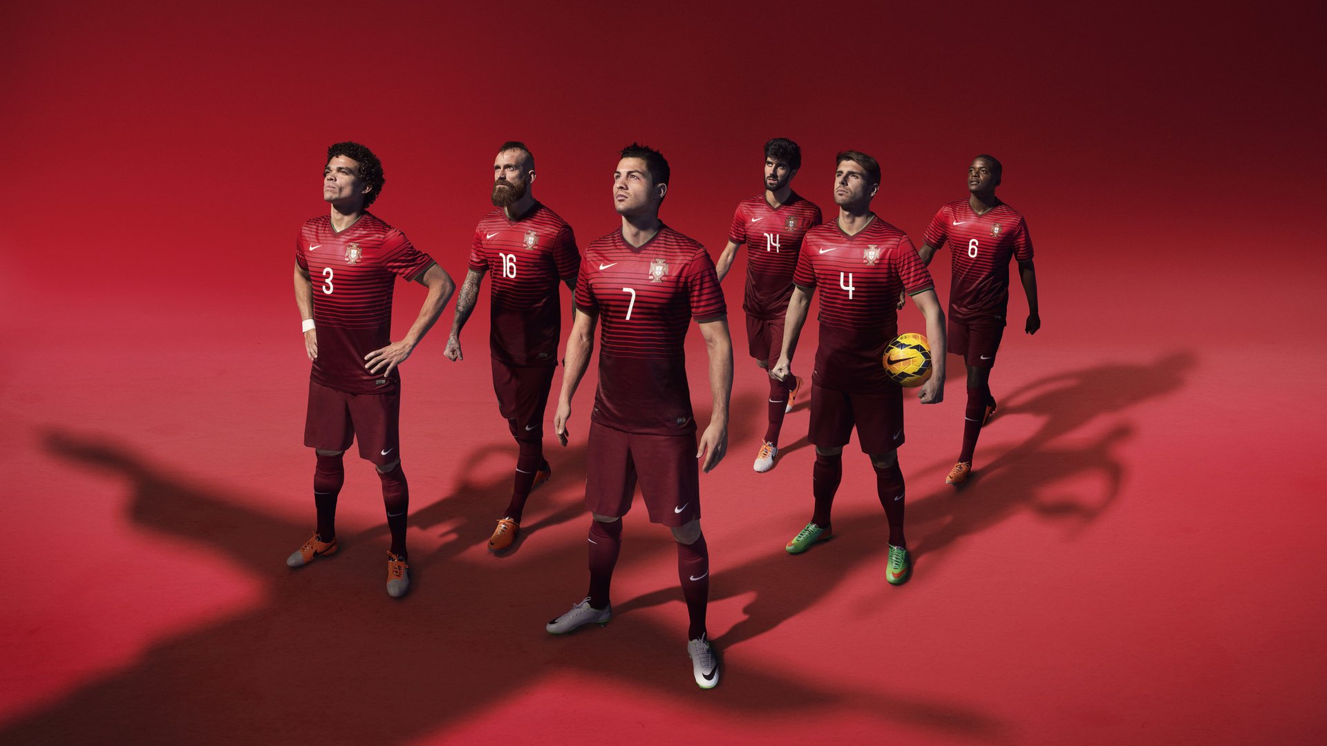 中国足球国家队阵容调整优化策略实施,中国足球国家队名单归化