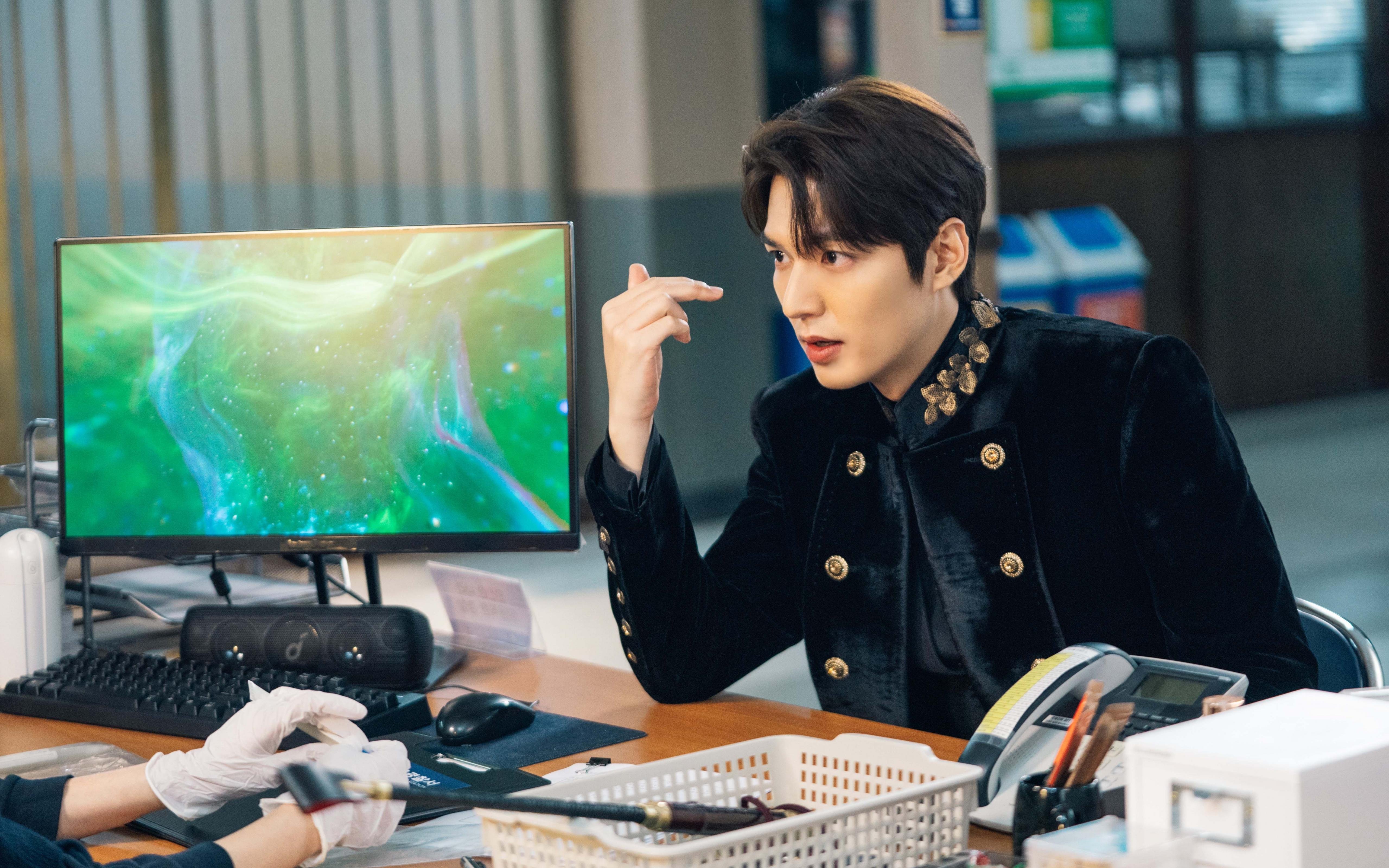 高校体育设施智能维护与管理技术研究，学校体育设施管理制度